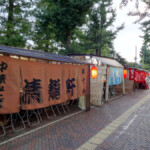 呉の名物・蔵本通りの屋台